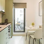 Apartmán Plaza Cozy Exigent Lujerului - Free Private Parking