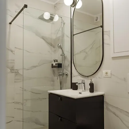 Apartment Plaza Cozy Exigent Lujerului - Free Private Parking Bukarest