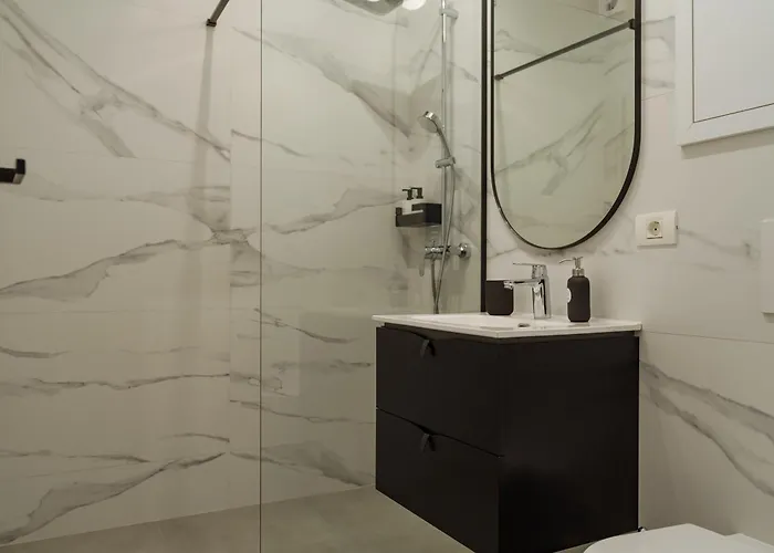 Plaza Cozy Exigent Lujerului - Free Private Parking Apartment *