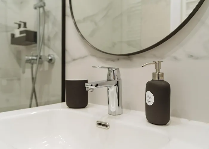 Plaza Cozy Exigent Lujerului - Free Private Parking *