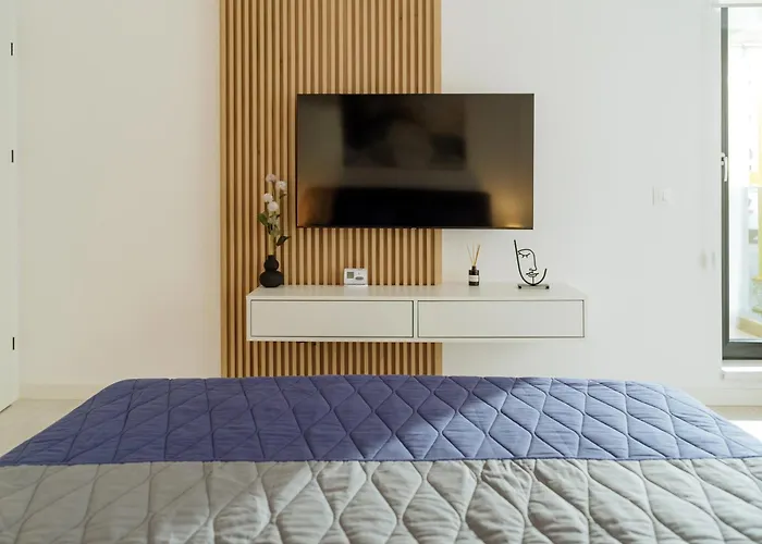 Plaza Cozy Exigent Lujerului - Free Private Parking *