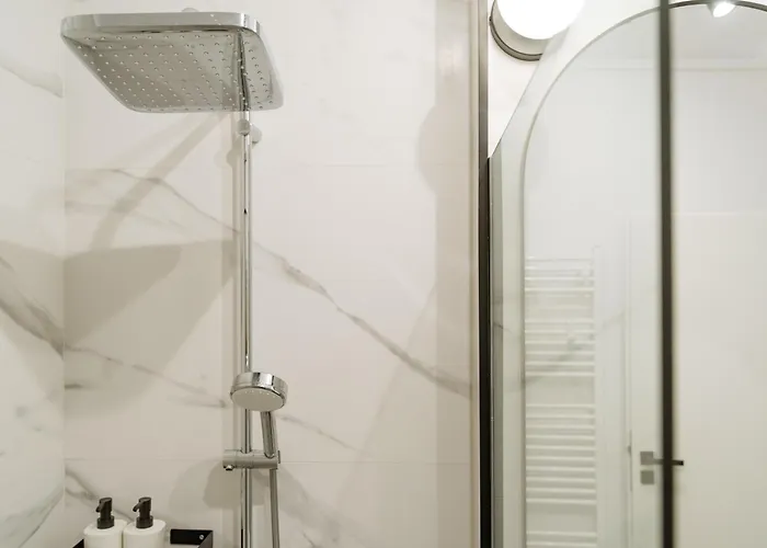 Plaza Cozy Exigent Lujerului - Free Private Parking 아파트